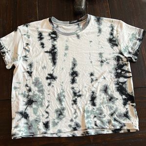Lululemon tie dye crop shirt size medium